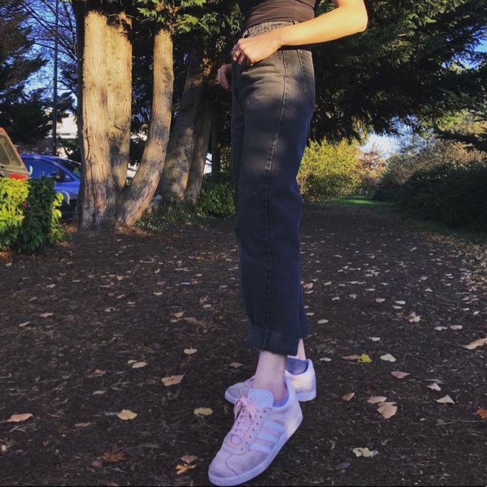 Vintage dark wash grey/black high rise jeans